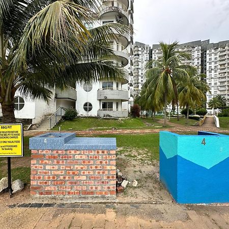 Rumahchantiqq Bayview, Port Dickson Esterno foto